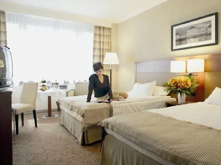 Munich-schwabing 4* München
